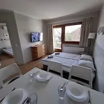 Apartment Familia Apartmanhaz