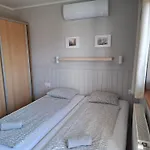 Familia Apartmanhaz * Keszthely