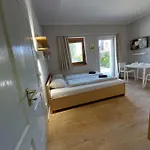 Familia Apartmanhaz Apartment *
