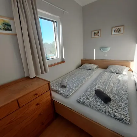 Família Apartamento *