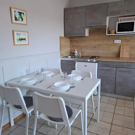 Διαμέρισμα Familia Apartmanhaz *