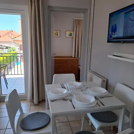 شقة Familia Apartmanhaz كيستاي