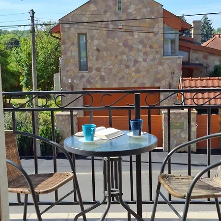 Familia Apartmanhaz * Keszthely