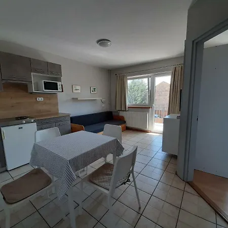 Apartman Familia *