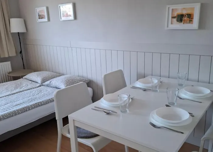 Familia Apartmanhaz