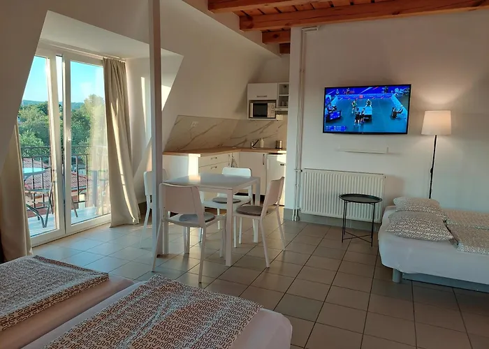 דירה Familia Apartmanhaz