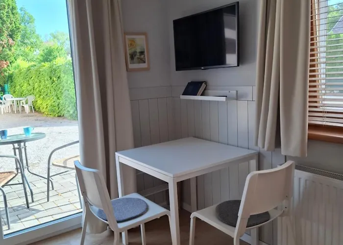 Familia Apartmanhaz